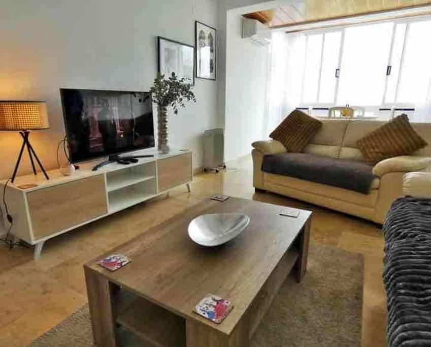 Lovely 2 Bedroom Apartment 2Nd Line To Beach El Albir Zewnętrze zdjęcie
