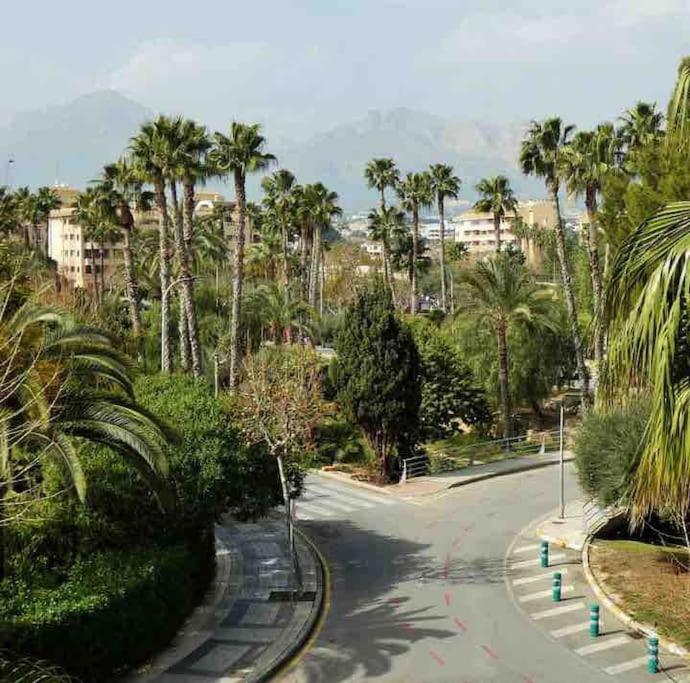 Lovely 2 Bedroom Apartment 2Nd Line To Beach El Albir Zewnętrze zdjęcie