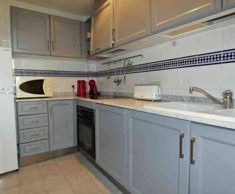 Lovely 2 Bedroom Apartment 2Nd Line To Beach El Albir Zewnętrze zdjęcie